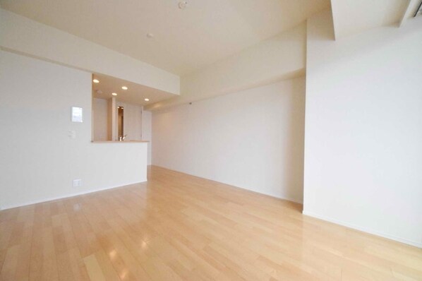 京王府中テラス の物件内観写真